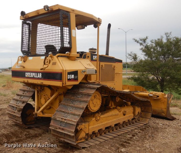 image for item DC8987 1997 Caterpillar D5M XL  Series II dozer