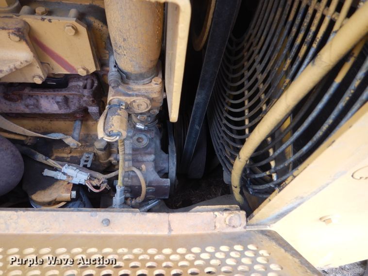 image for item DC8987 1997 Caterpillar D5M XL  Series II dozer