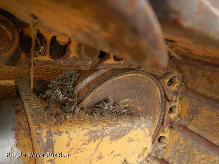 image for item DC8987 1997 Caterpillar D5M XL  Series II dozer