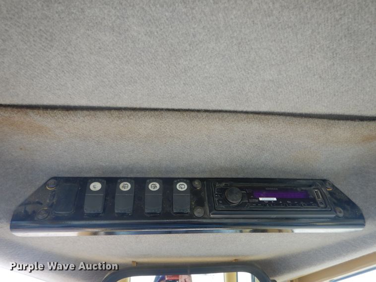 image for item DC8988 2006 Caterpillar D6N LGP  dozer