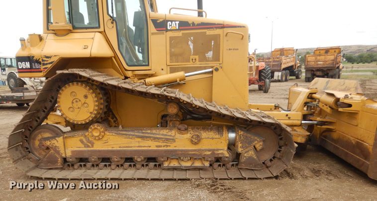 image for item DC8988 2006 Caterpillar D6N LGP  dozer