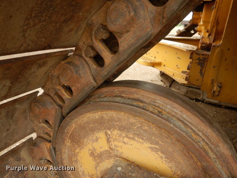 image for item DC8988 2006 Caterpillar D6N LGP  dozer