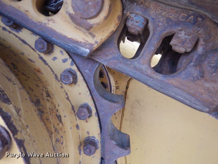 image for item DC8988 2006 Caterpillar D6N LGP  dozer