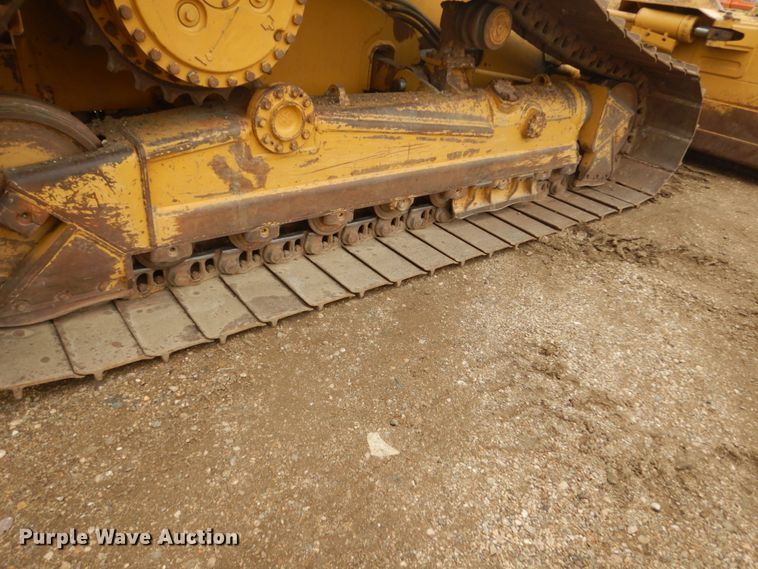 image for item DC8988 2006 Caterpillar D6N LGP  dozer