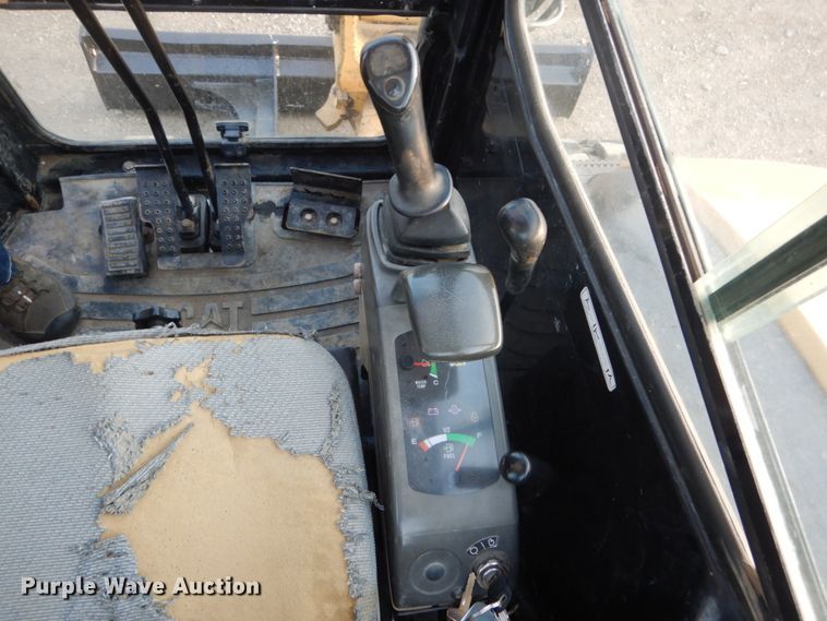 image for item DC8989 2006 Caterpillar 304 CR  mini excavator