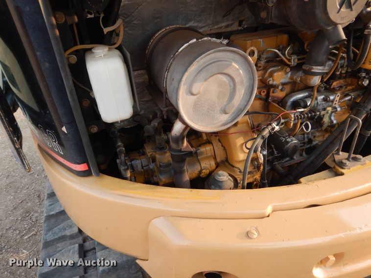 image for item DC8989 2006 Caterpillar 304 CR  mini excavator