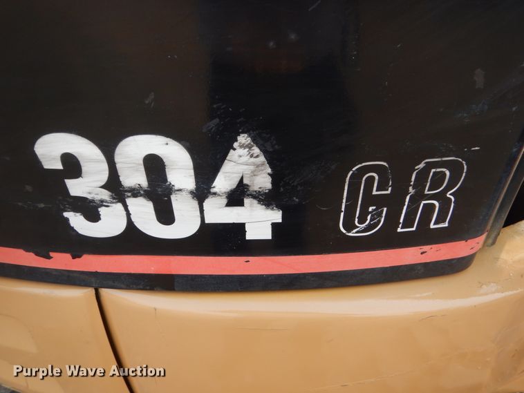 image for item DC8989 2006 Caterpillar 304 CR  mini excavator