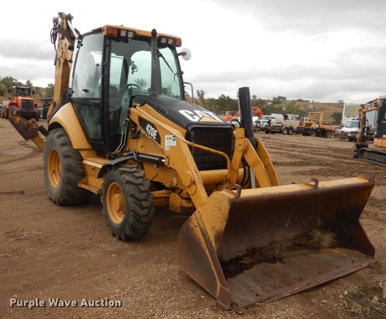 image for item DC8991 2011 Caterpillar 420E  backhoe
