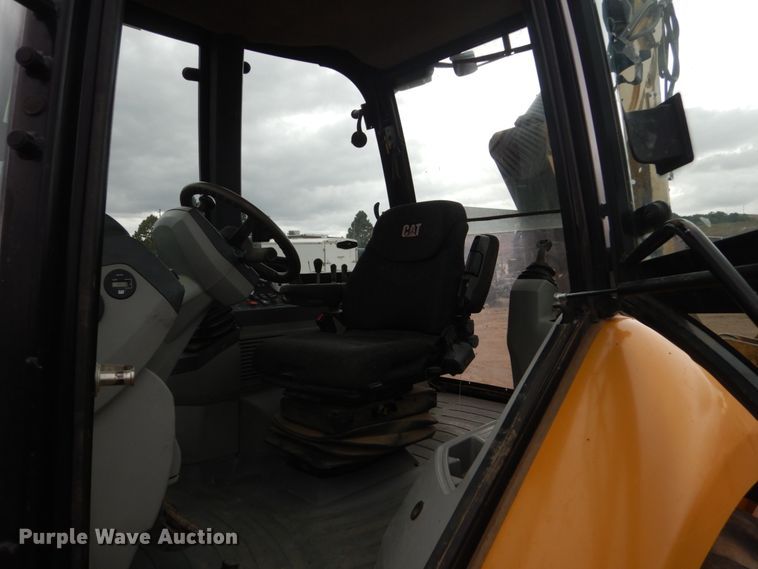 image for item DC8991 2011 Caterpillar 420E  backhoe