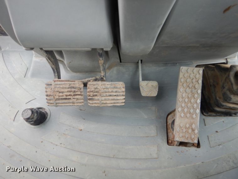 image for item DC8991 2011 Caterpillar 420E  backhoe