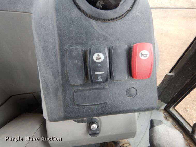 image for item DC8991 2011 Caterpillar 420E  backhoe