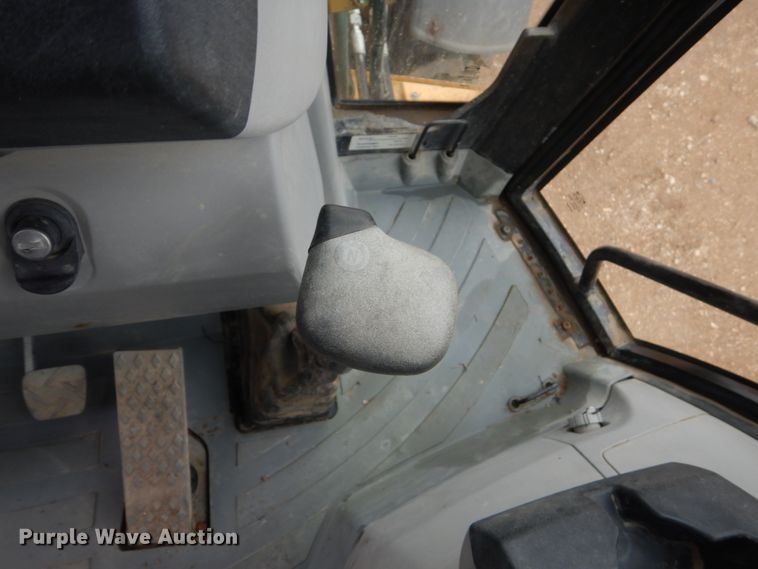 image for item DC8991 2011 Caterpillar 420E  backhoe