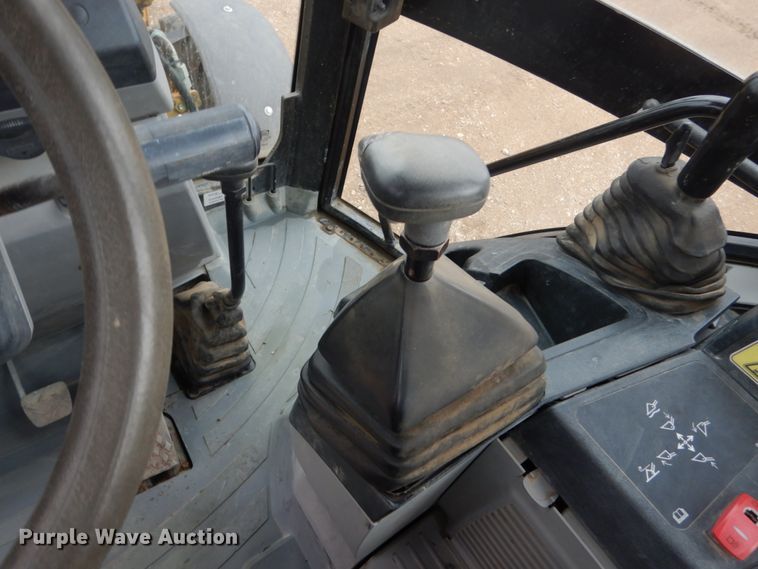 image for item DC8991 2011 Caterpillar 420E  backhoe