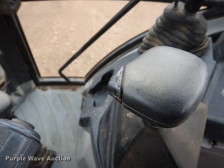 image for item DC8991 2011 Caterpillar 420E  backhoe