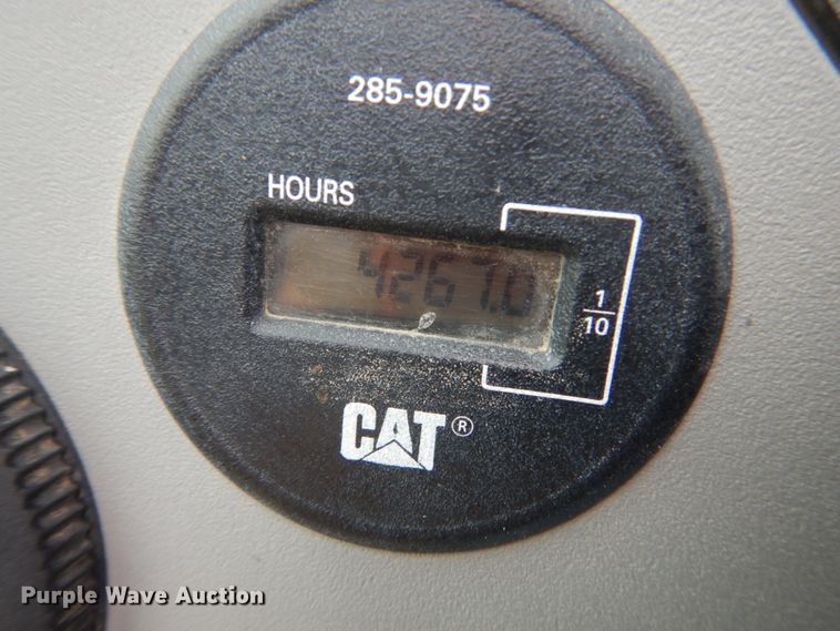 image for item DC8991 2011 Caterpillar 420E  backhoe