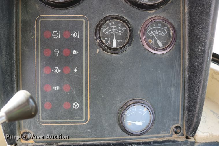 image for item DD5413 1997 Caterpillar 623F  elevating scraper