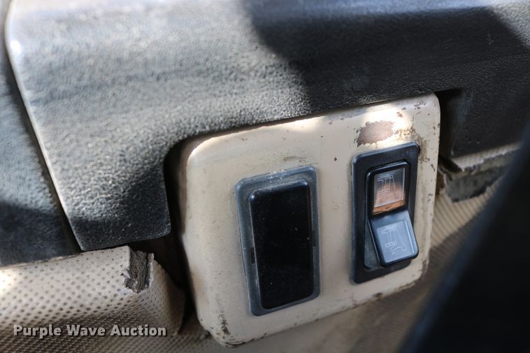 image for item DD5413 1997 Caterpillar 623F  elevating scraper