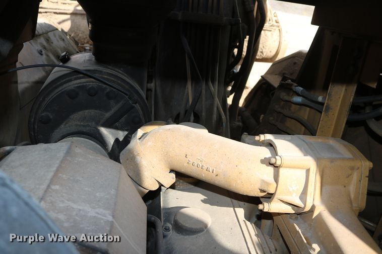 image for item DD5413 1997 Caterpillar 623F  elevating scraper