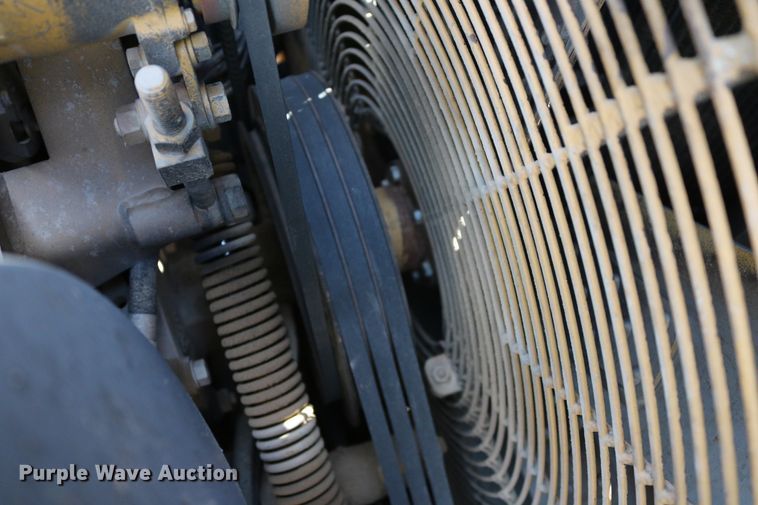 image for item DD5413 1997 Caterpillar 623F  elevating scraper