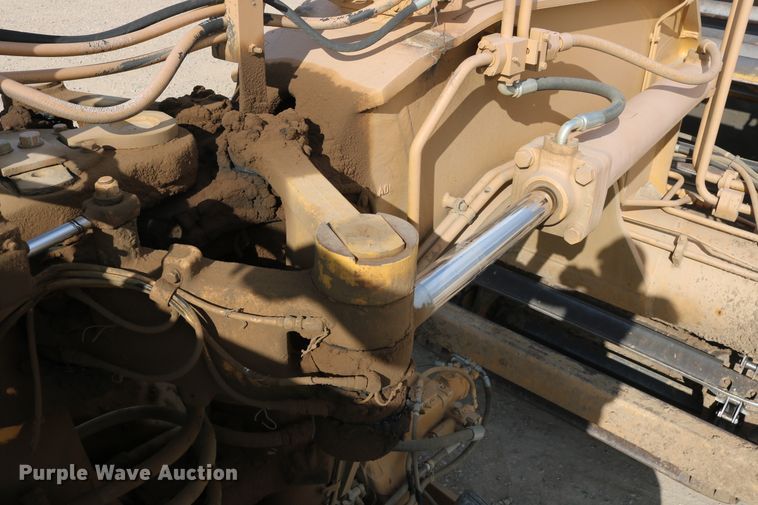 image for item DD5413 1997 Caterpillar 623F  elevating scraper