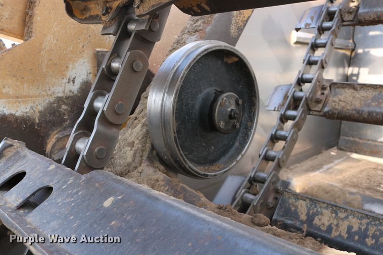 image for item DD5413 1997 Caterpillar 623F  elevating scraper