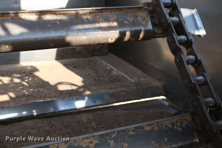 image for item DD5413 1997 Caterpillar 623F  elevating scraper