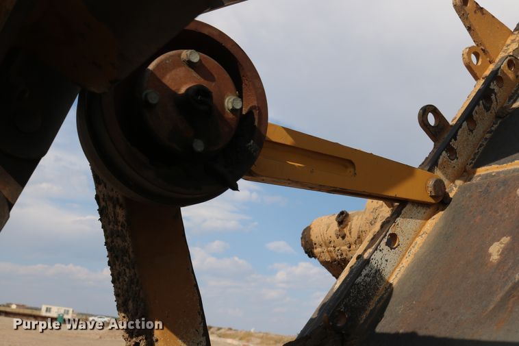 image for item DD5413 1997 Caterpillar 623F  elevating scraper