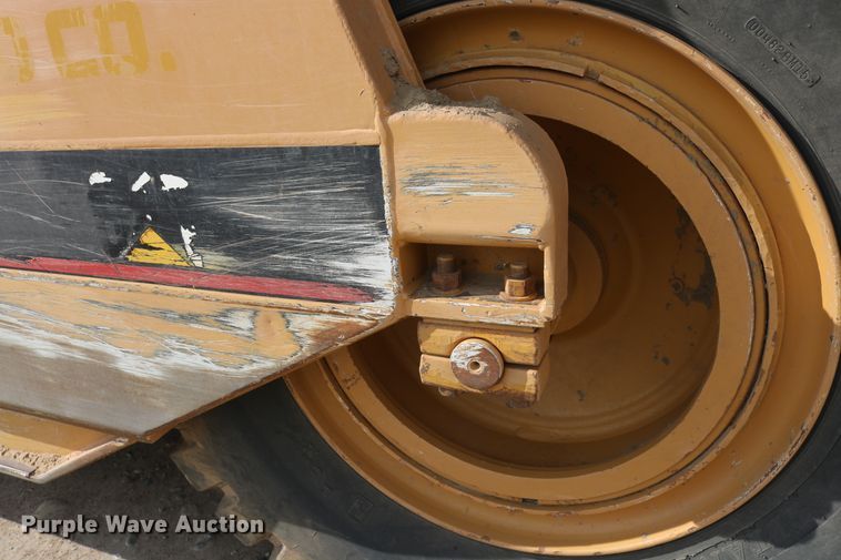 image for item DD5413 1997 Caterpillar 623F  elevating scraper