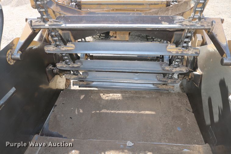 image for item DD5413 1997 Caterpillar 623F  elevating scraper