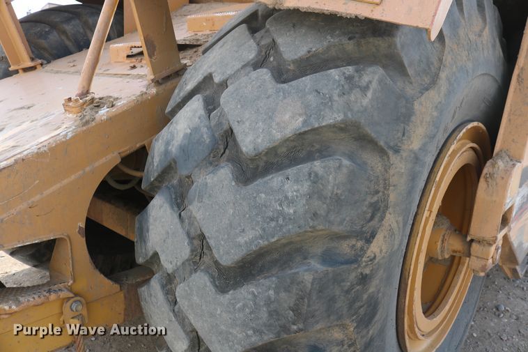 image for item DD5413 1997 Caterpillar 623F  elevating scraper