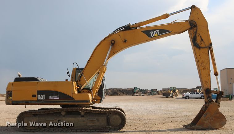 image for item DD5414 2006 Caterpillar 330C L  excavator
