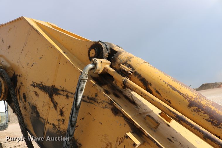 image for item DD5414 2006 Caterpillar 330C L  excavator