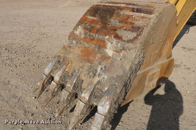 image for item DD5414 2006 Caterpillar 330C L  excavator