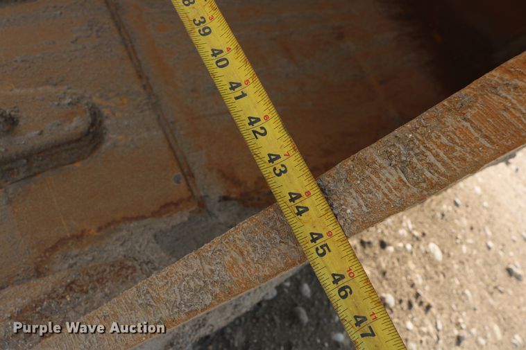 image for item DD5414 2006 Caterpillar 330C L  excavator