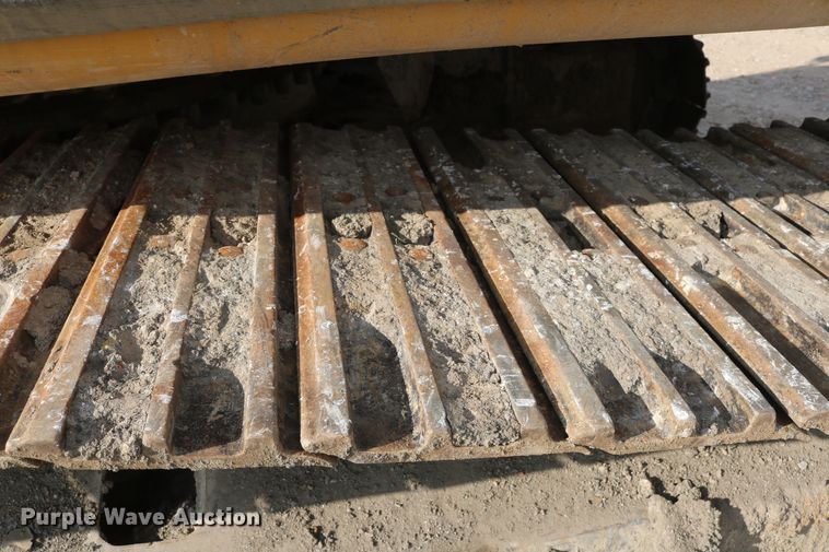 image for item DD5414 2006 Caterpillar 330C L  excavator