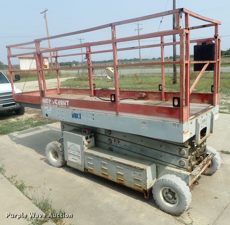 image for item DE0773 Mec 2548HT  scissor lift