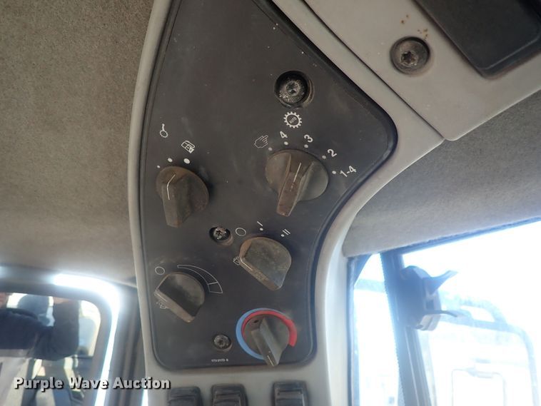 image for item DE0823 2007 Caterpillar 950H  wheel loader