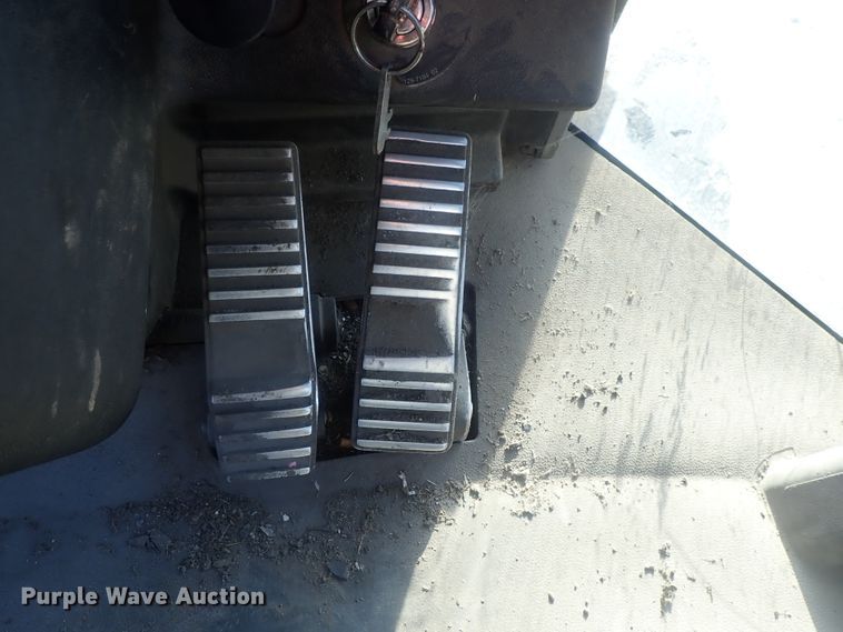 image for item DE0824 2000 Caterpillar 950G  wheel loader