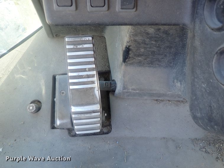 image for item DE0824 2000 Caterpillar 950G  wheel loader