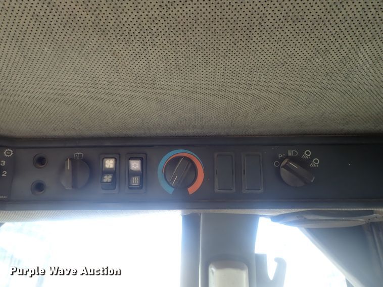 image for item DE0824 2000 Caterpillar 950G  wheel loader