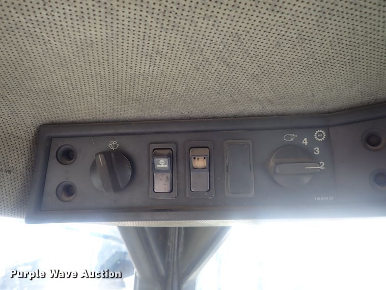 image for item DE0824 2000 Caterpillar 950G  wheel loader