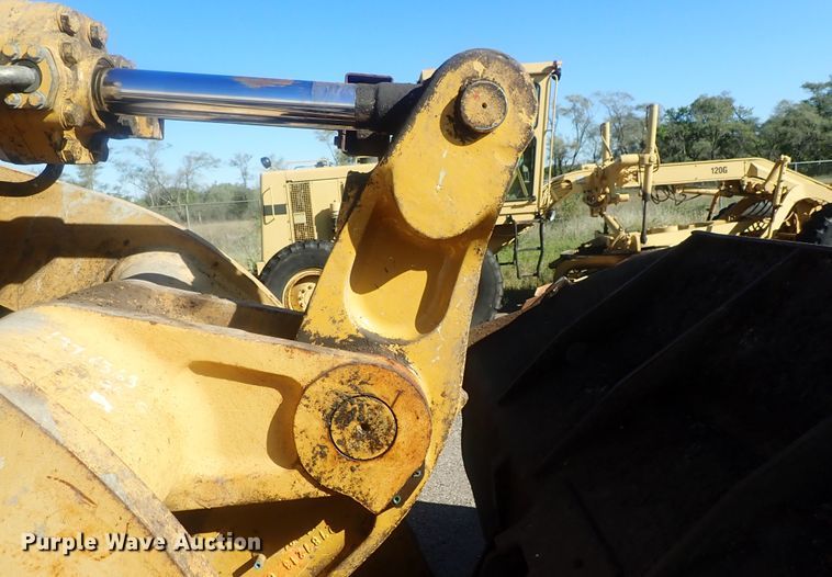 image for item DE0824 2000 Caterpillar 950G  wheel loader