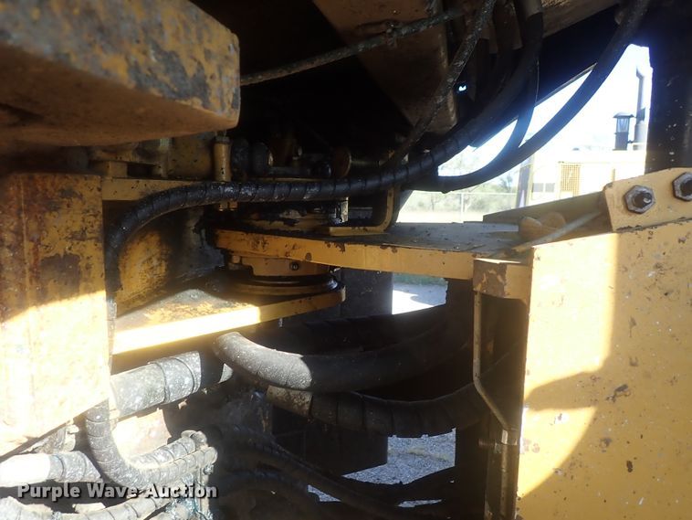 image for item DE0824 2000 Caterpillar 950G  wheel loader