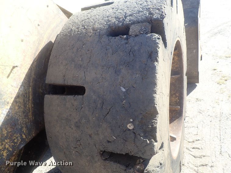 image for item DE0824 2000 Caterpillar 950G  wheel loader