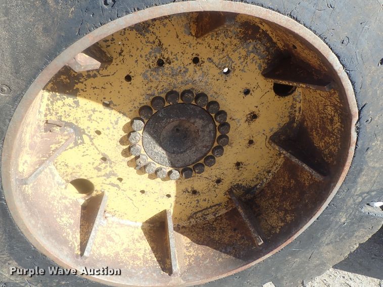 image for item DE0824 2000 Caterpillar 950G  wheel loader