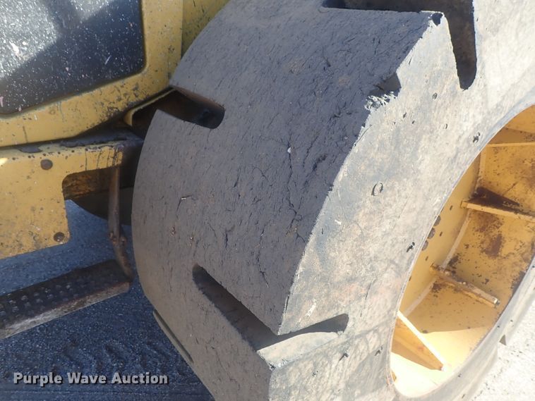 image for item DE0824 2000 Caterpillar 950G  wheel loader