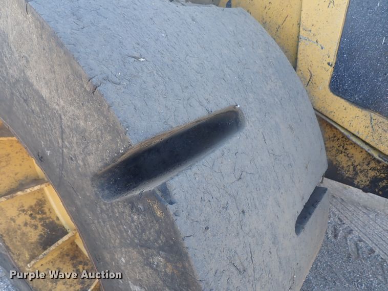 image for item DE0824 2000 Caterpillar 950G  wheel loader