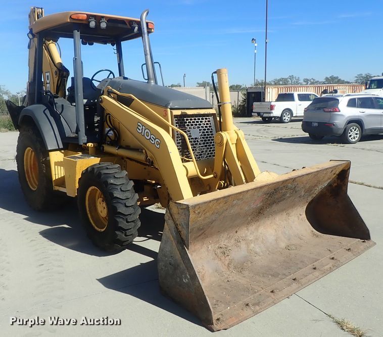 image for item DE0827 2006 John Deere 310SG  backhoe