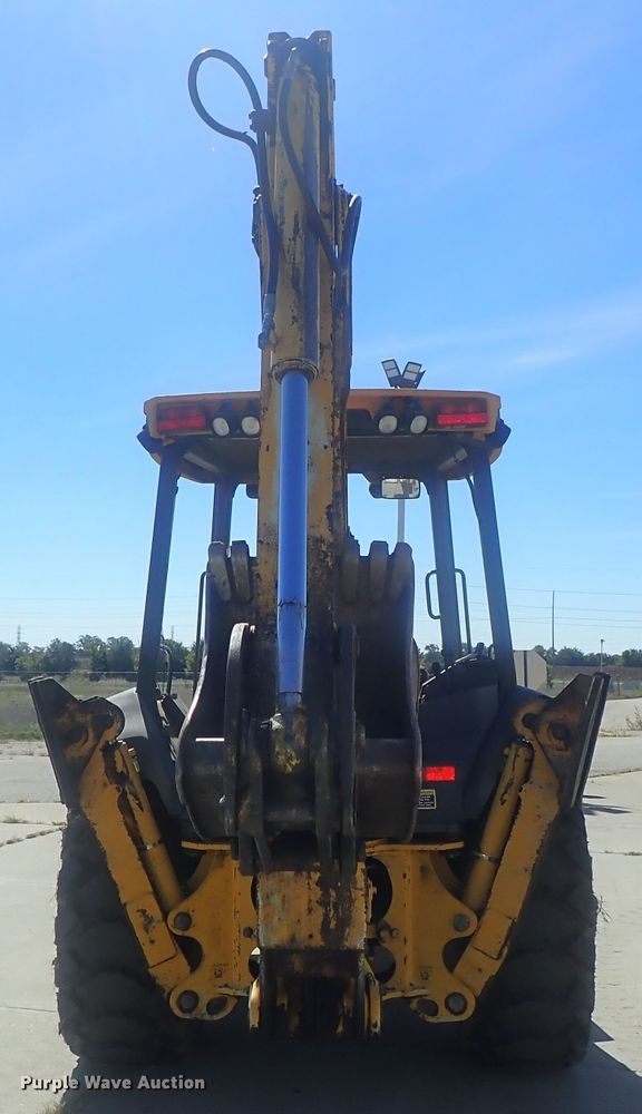 image for item DE0827 2006 John Deere 310SG  backhoe