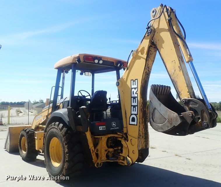 image for item DE0827 2006 John Deere 310SG  backhoe